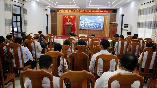 Hội nghị học tập, quán triệt các chỉ thị, nghị quyết chuyên đề của Bộ Chính trị và Ban Chấp hành Đảng bộ tỉnh Quảng Ngãi